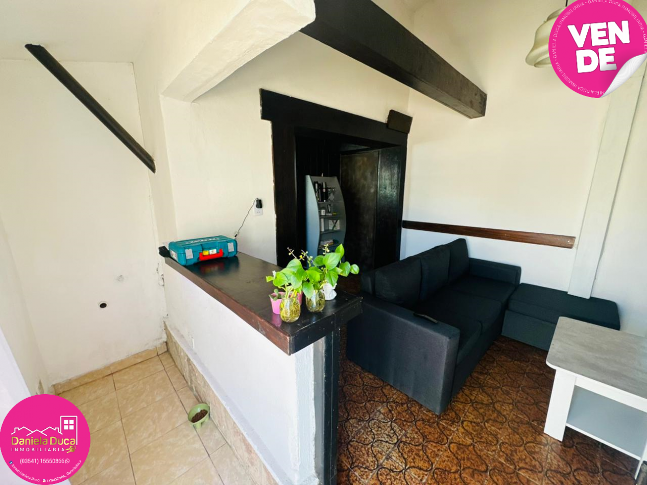 CASA MAS DOS DEPARTAMENTOS EN VENTA CARLOS PAZ