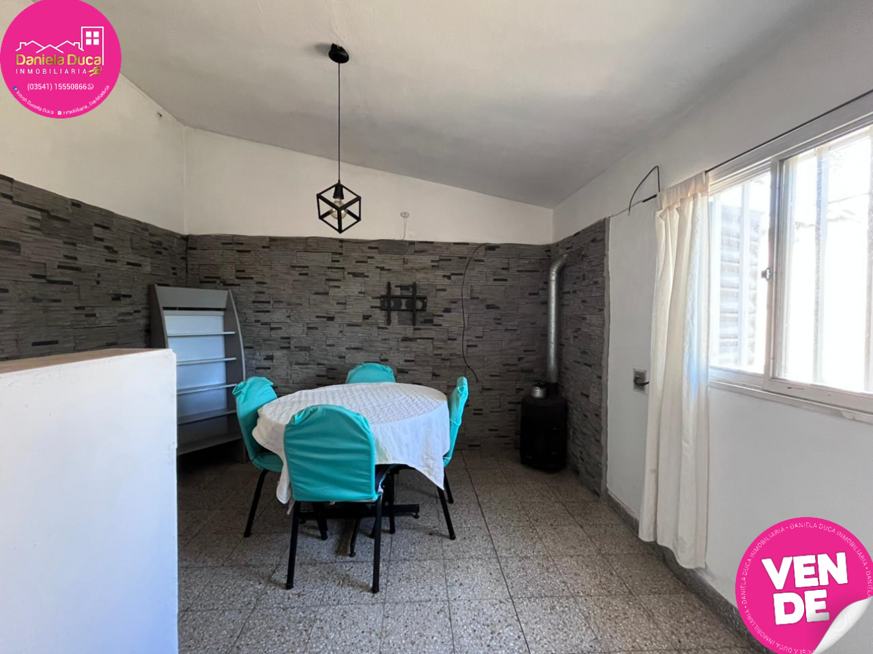 CASA MAS DOS DEPARTAMENTOS EN VENTA CARLOS PAZ