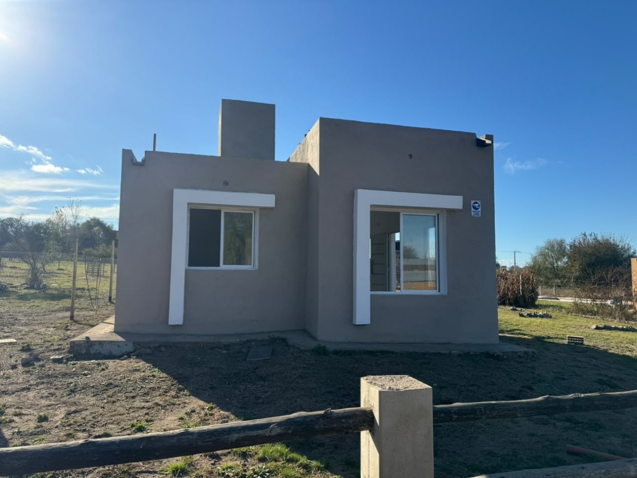 CASA A ESTRENAR A 15 MIN DE CARLOS PAZ