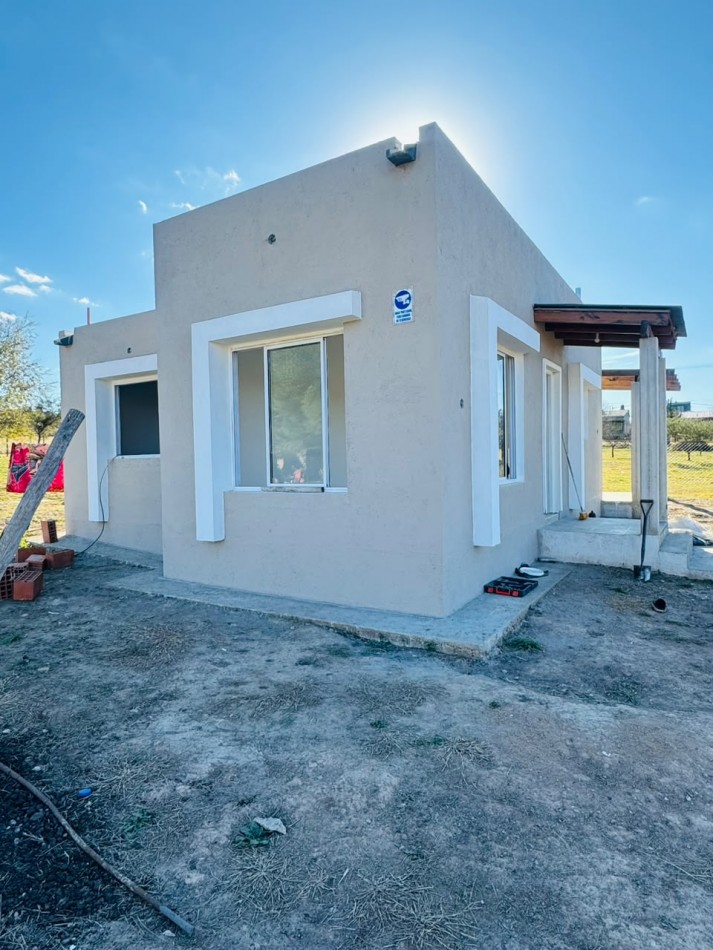 CASA A ESTRENAR A 15 MIN DE CARLOS PAZ