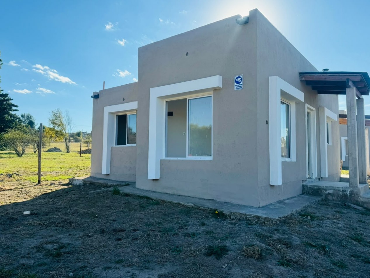 CASA A ESTRENAR A 15 MIN DE CARLOS PAZ