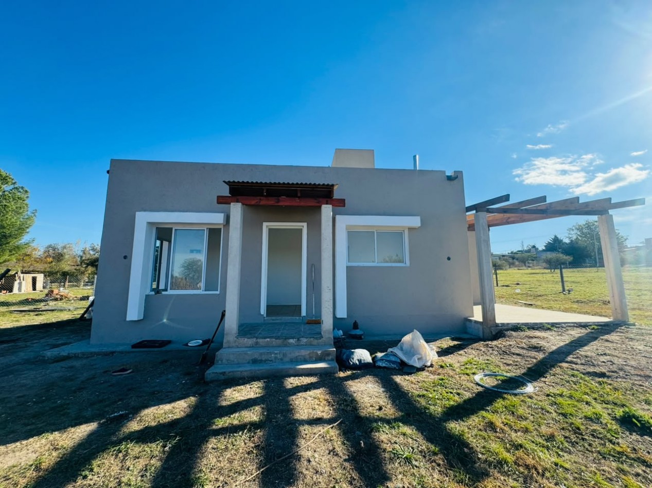 CASA A ESTRENAR A 15 MIN DE CARLOS PAZ