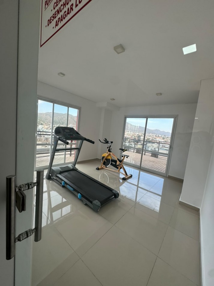 HERMOSO DEPARTAMENTO EN TORRE LEONARDO