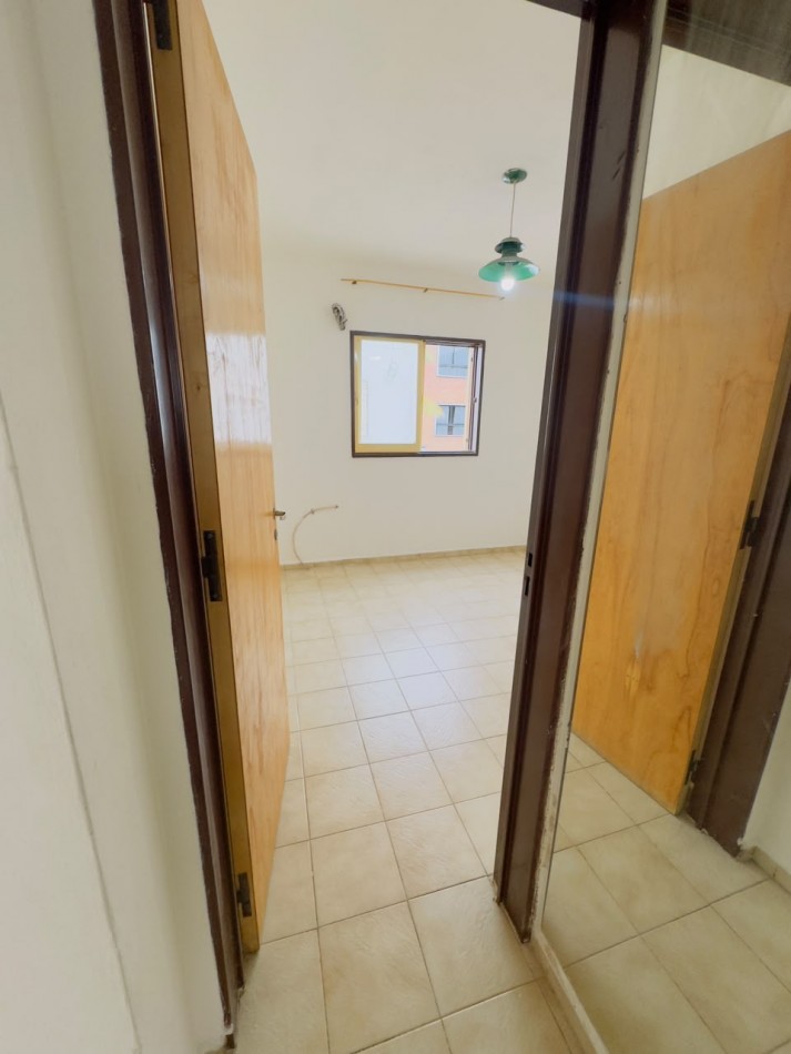 ALQUILO HERMOSO DEPARTAMENTO ANUAL