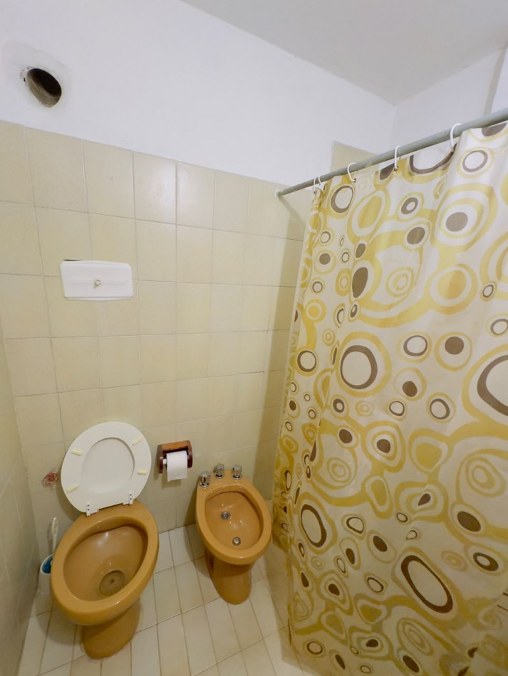 ALQUILO HERMOSO DEPARTAMENTO ANUAL