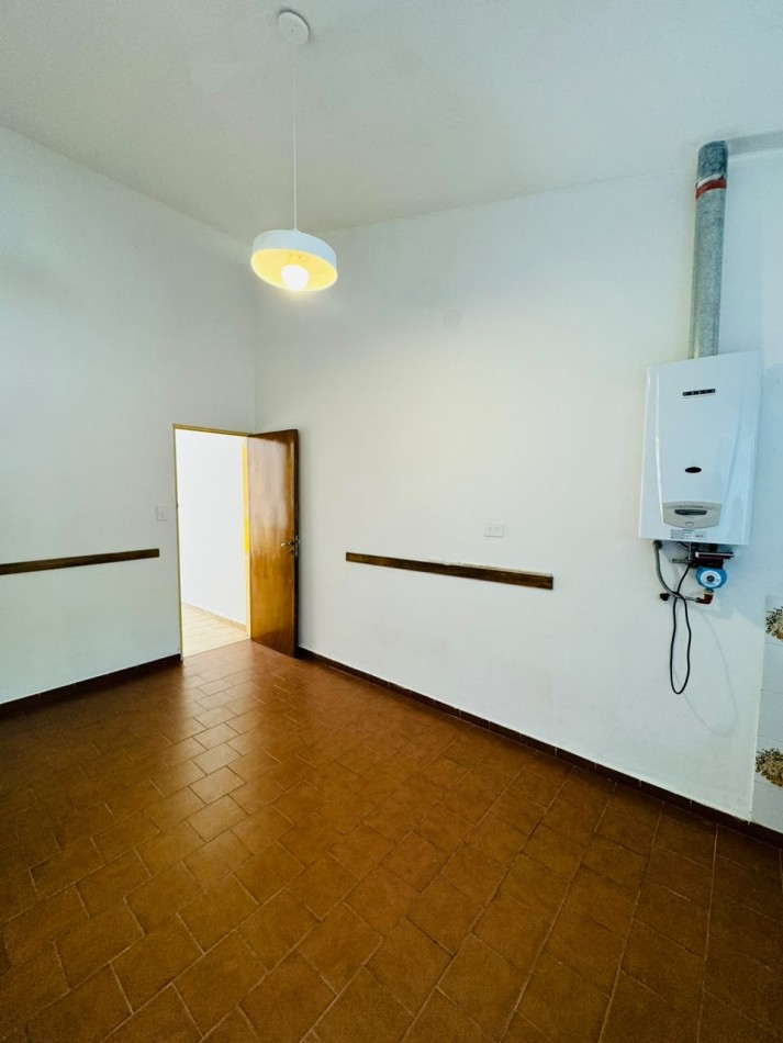 ALQUILER ANUAL CASA 2 HABITACIONES
